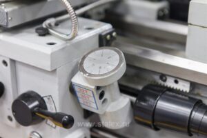 Фото 30 - Станок токарно-винторезный STALEX C0636N/1000.