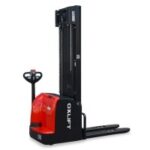 Фото 24 - Штабелер электрический самоходный OXLIFT CDD20 h3 5500 мм 2000 кг 340 ач.