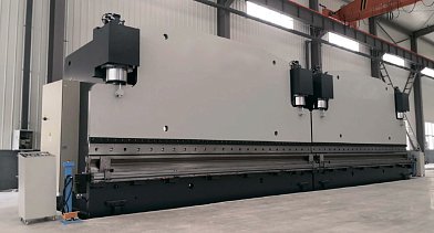 Фото 55 - MetalTec HBC 1000/6000 листогибочные гидравлические прессы с ЧПУ большого тоннажа.