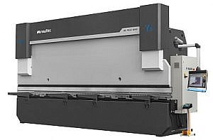 Фото 5 - MetalTec HBC 300/3200 листогибочные гидравлические прессы с ЧПУ большого тоннажа.